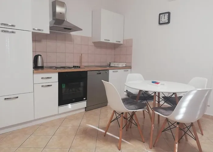 Vito Appartement *
